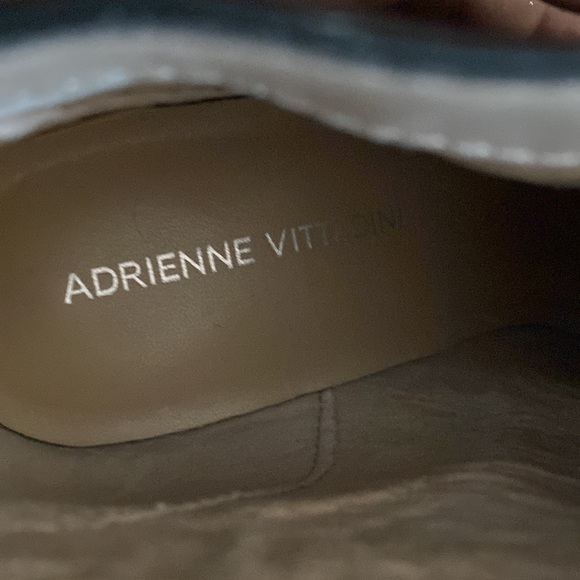 Boots - Picture 8 of 9